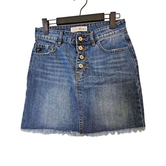 KanCan denim raw hem mini skirt. Size S. - Picture 1 of 3